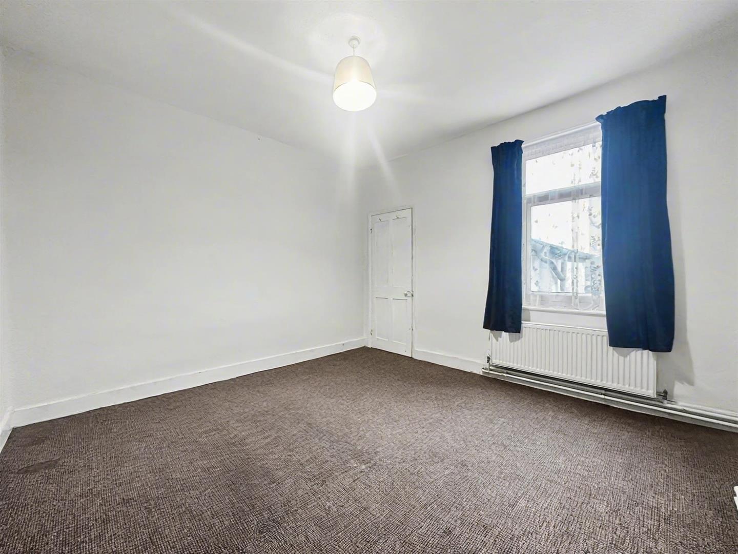 Property image #6